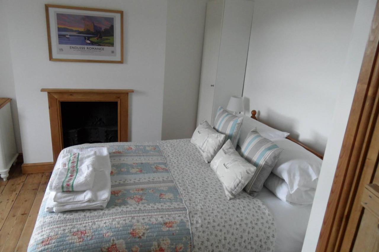 Farthings Hook Mill Holiday Cottage Henrys Moat Екстер'єр фото